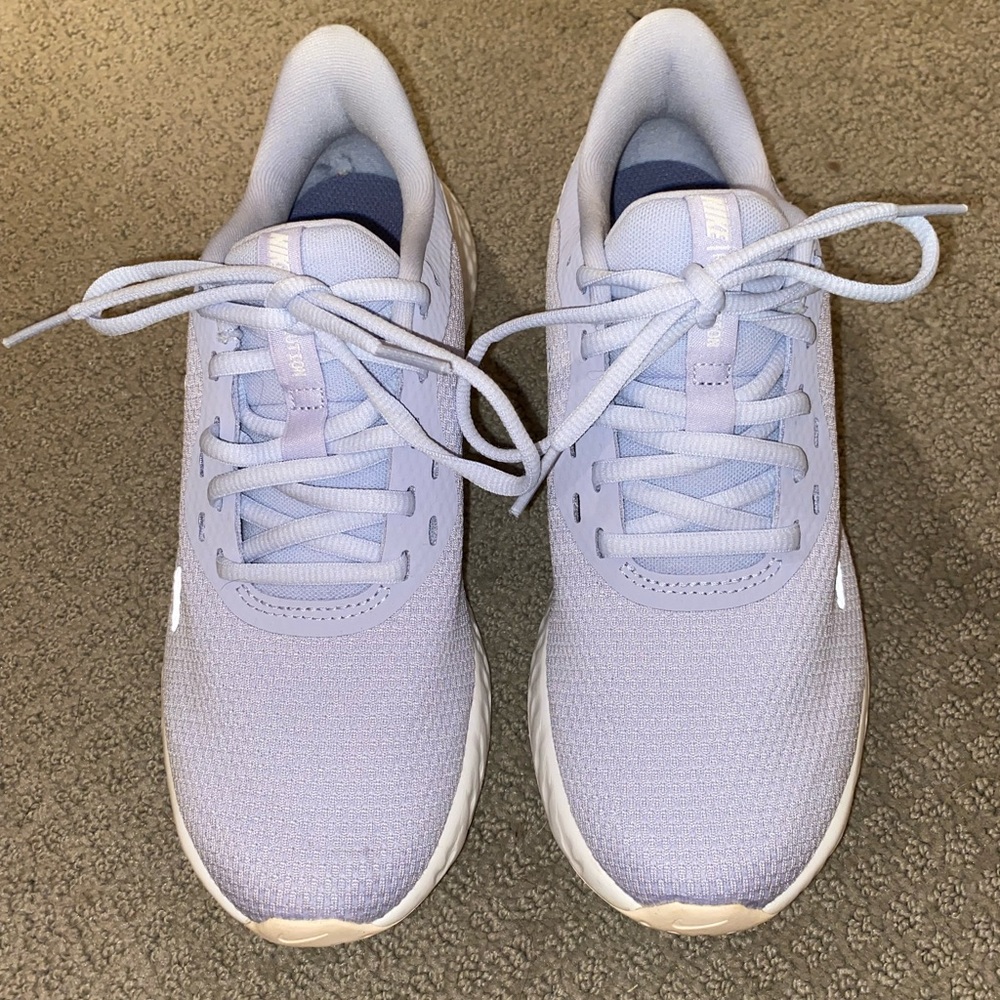 Nike Lavender and Peach Running Sneakers